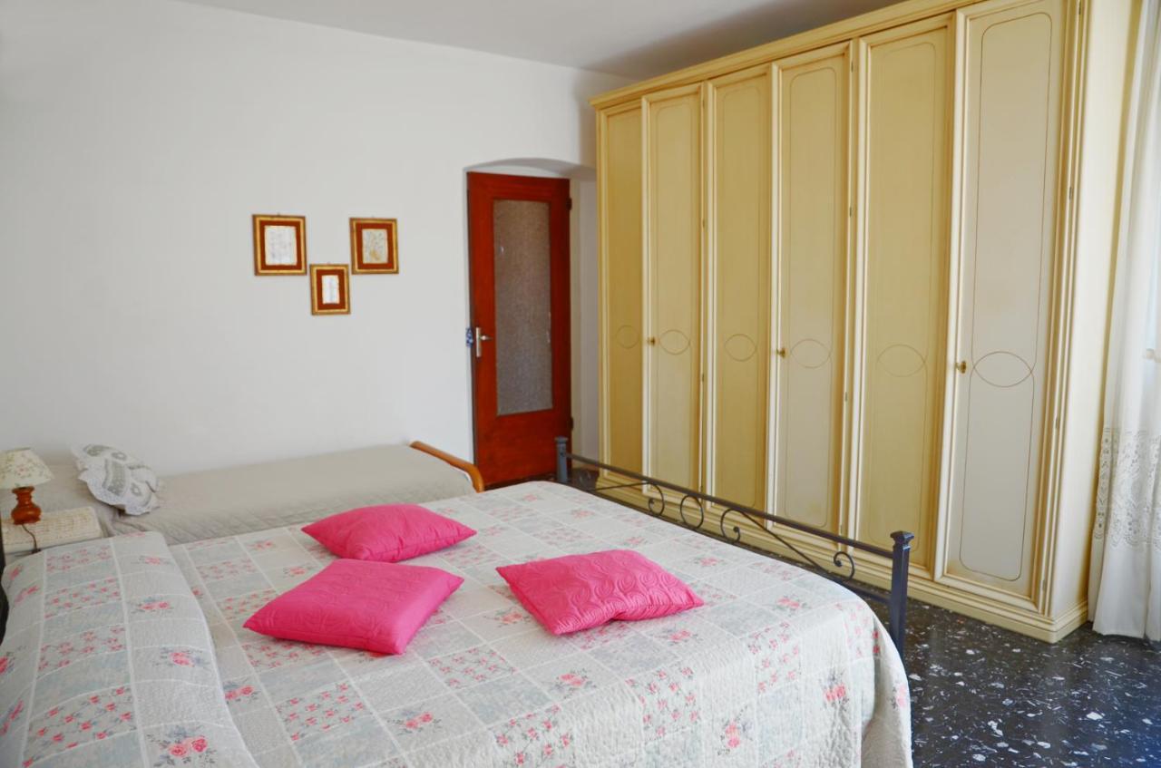 La Piazza - Appartamento Vacanze Piana Battolla المظهر الخارجي الصورة